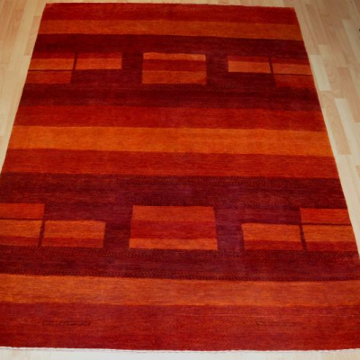 TAPIS Moderne vendu 