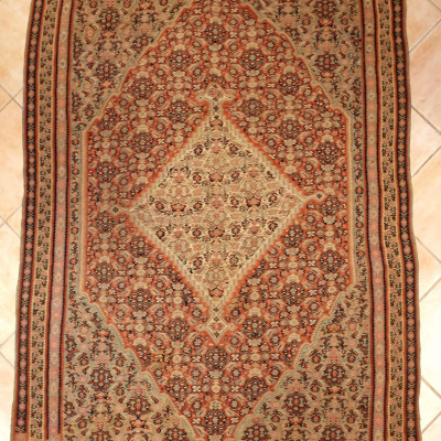 SENNEH KILIM vendu 