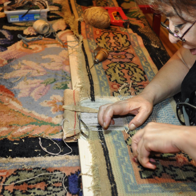 Atelier de restauration Tapis et Tapisseries Depuis 1989 sur Avignon